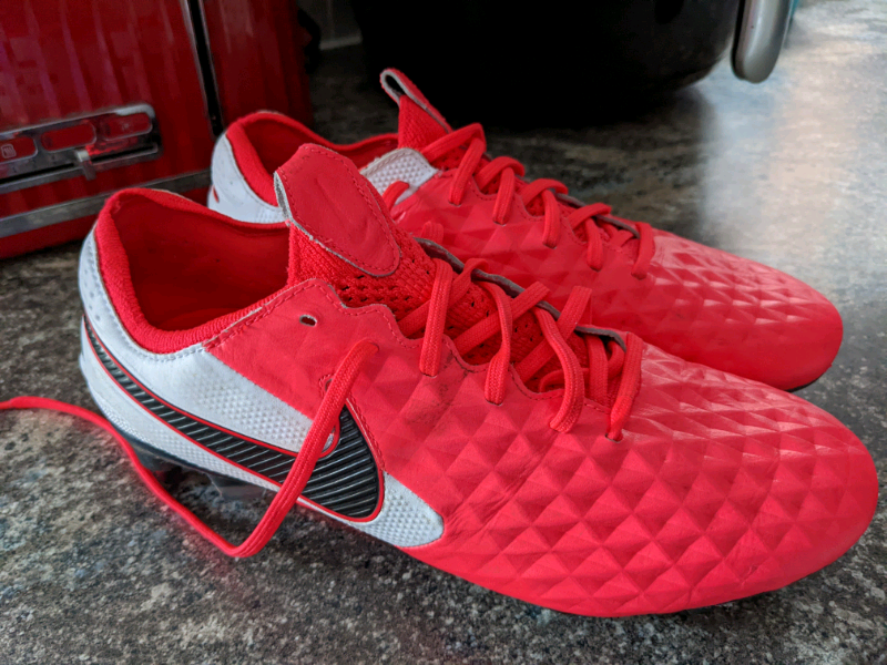 football boots size 6.5